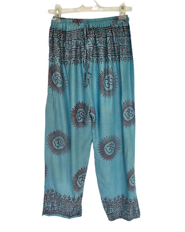 Blaue Om Hose Enchanted