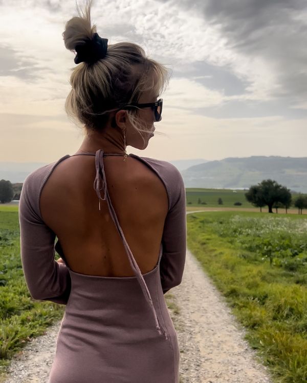 Rückenfreies Kleid Blake