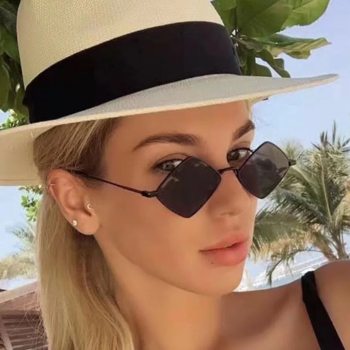 Stylische Sonnenbrille mit Quadrat Square Form in schwarz