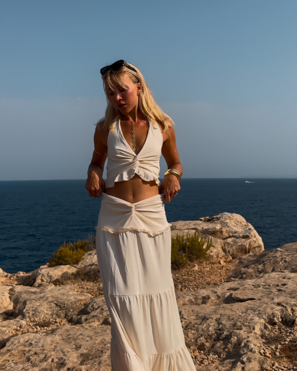 Halterneck Top mit Rüschen und Maxirock dazu | Boho Chic Look