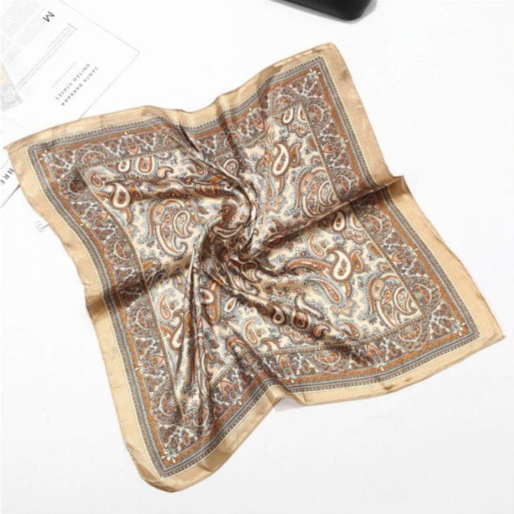 Beiges Vintage Paisley Bandana Tuch aus Satin Seide - Kopftuch Foulard jetzt online kaufen