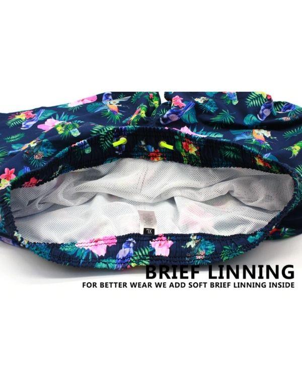 Badehosen mit Netzhosen auf der Innenseite