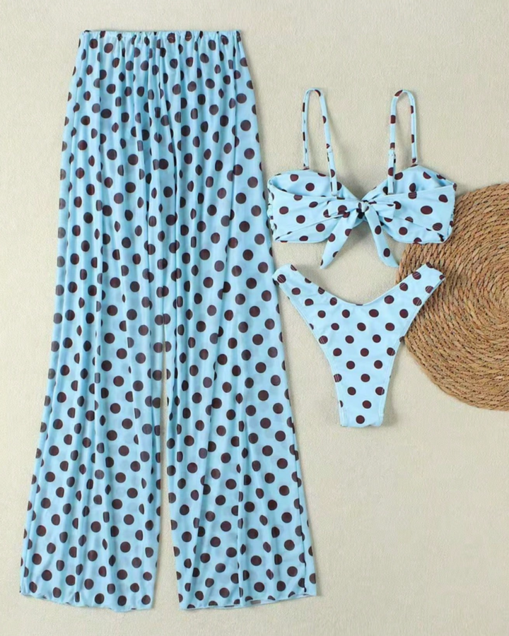 Hellblaues Bikini Set Punkte | 3er Set mit Mesh Hose 