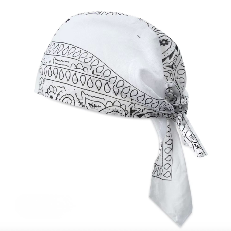 Detailansicht des Paisley-Musters auf dem Bandana Wild Rebel in weiss