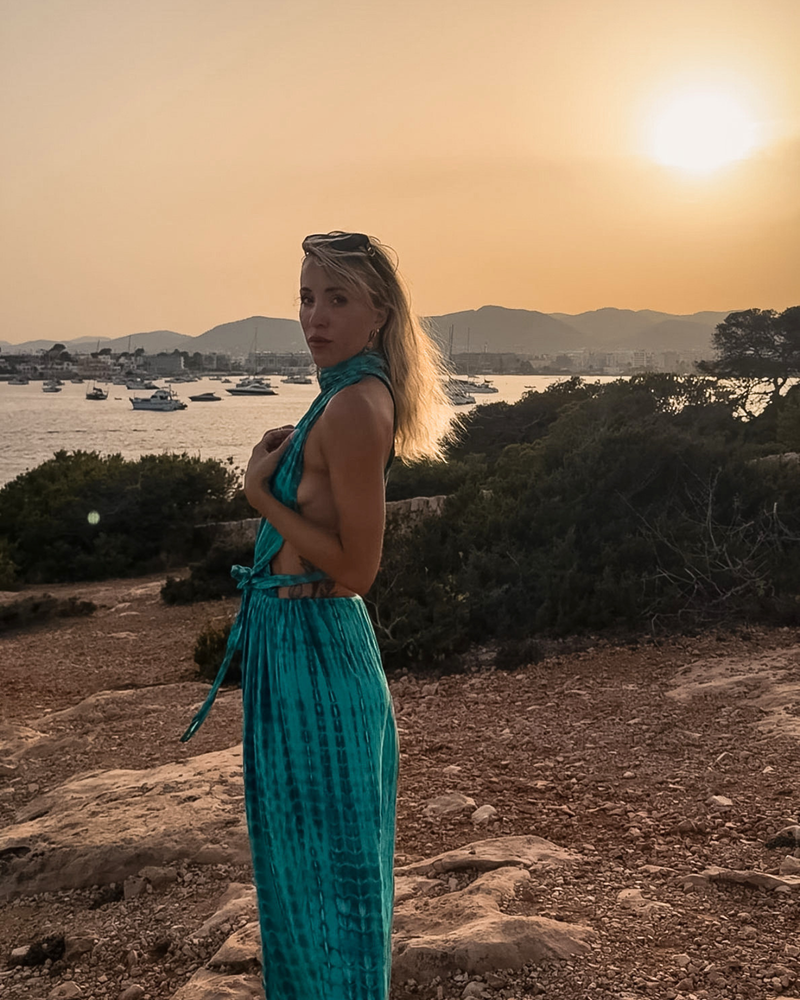 Türkises Batik Maxikleid im Boho Stil