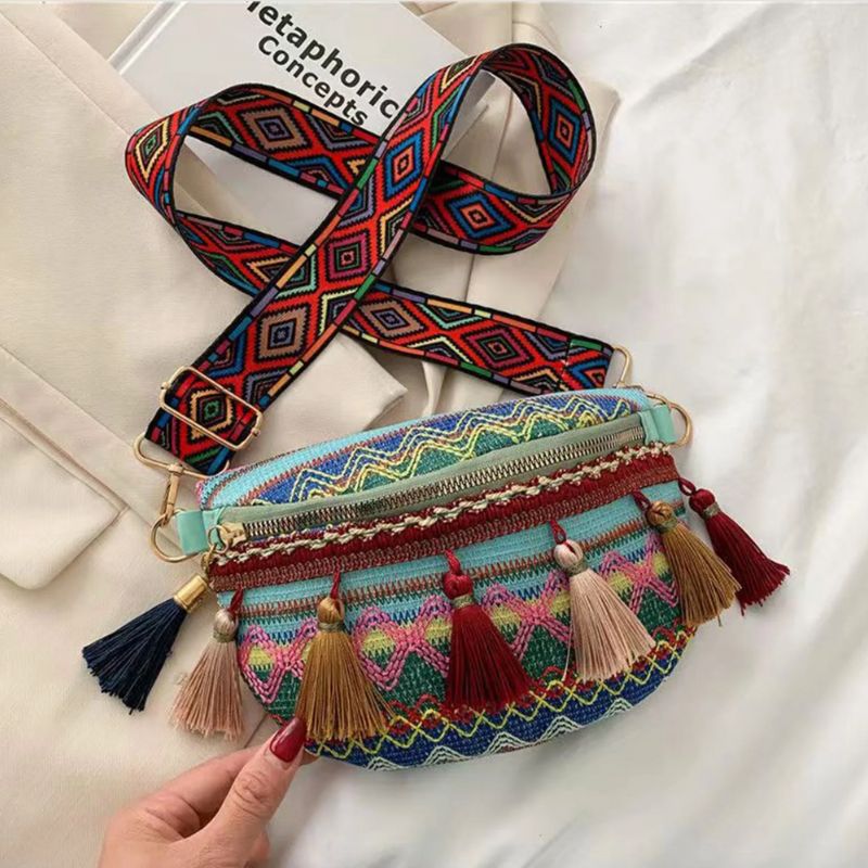 Stillvolle Hippie Boho Chic Bauchtasche Umhängetasche mit Pompom und schönem Umhängeband 
