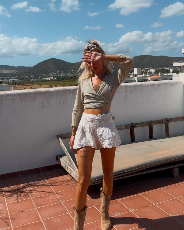 Olivegrüne Boho Bluse zum Wickeln - Sommerliche Damenbluse mit Bindeband 