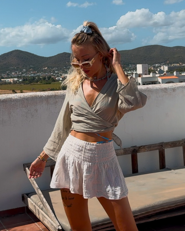 Baumwolle Wickelbluse in Olive Grün - Boho Ibiza Outfit 
