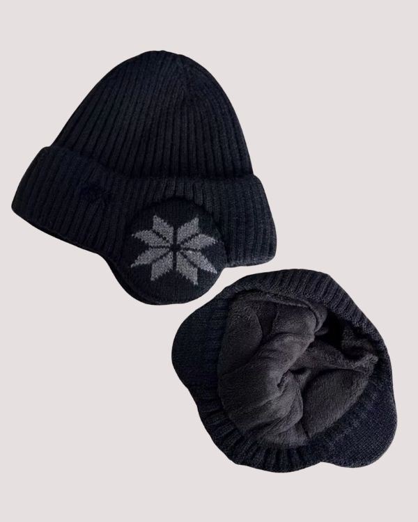 Sehr warme schwarze Wintermütze mit Fleece auf der Innenseite und Schneeflocken Symbol 