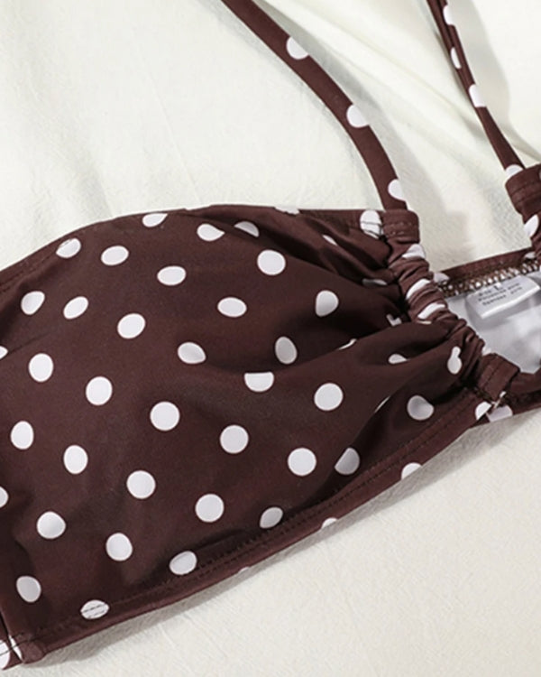 Stillvolles Damen Bikini Oberteil in braun mit weissen Punkten