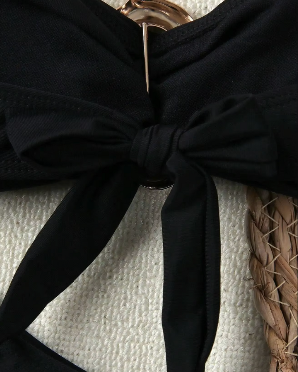 schwarzes Bandeau Bikini minimalistisch & edel