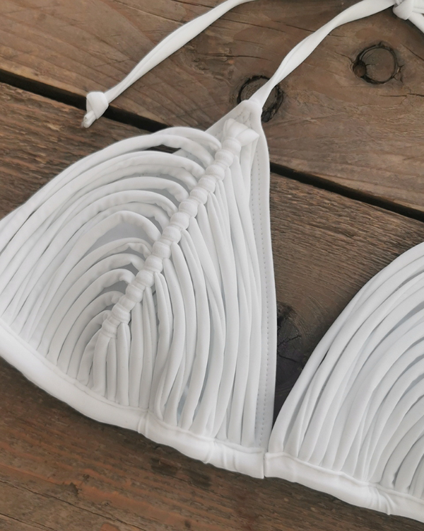 Rillen-Bikini für Strandtage