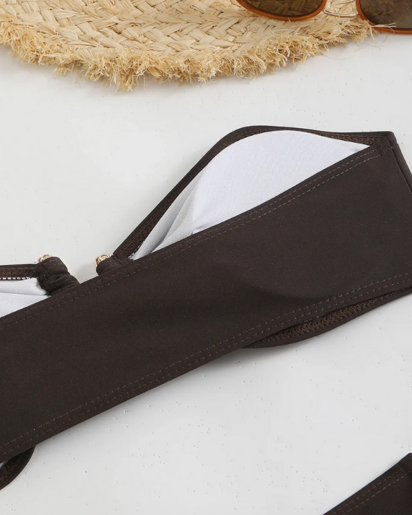Braunes Bandeau Oberteil mit Polster und Gold Details 