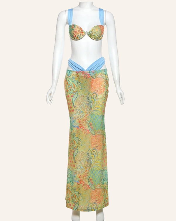 Sommerliches Bikini Outfit Ibiza Style 