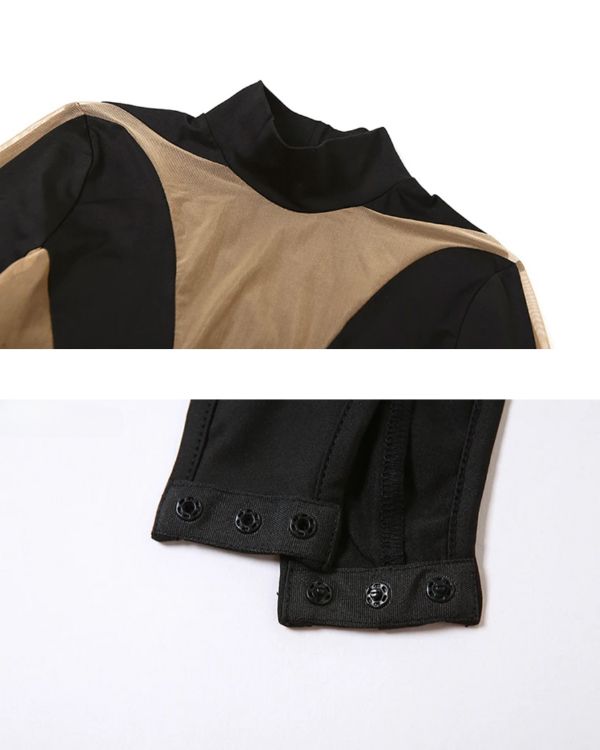 Details vom Bodysuit mit transparentem Mesh Cut-Out 