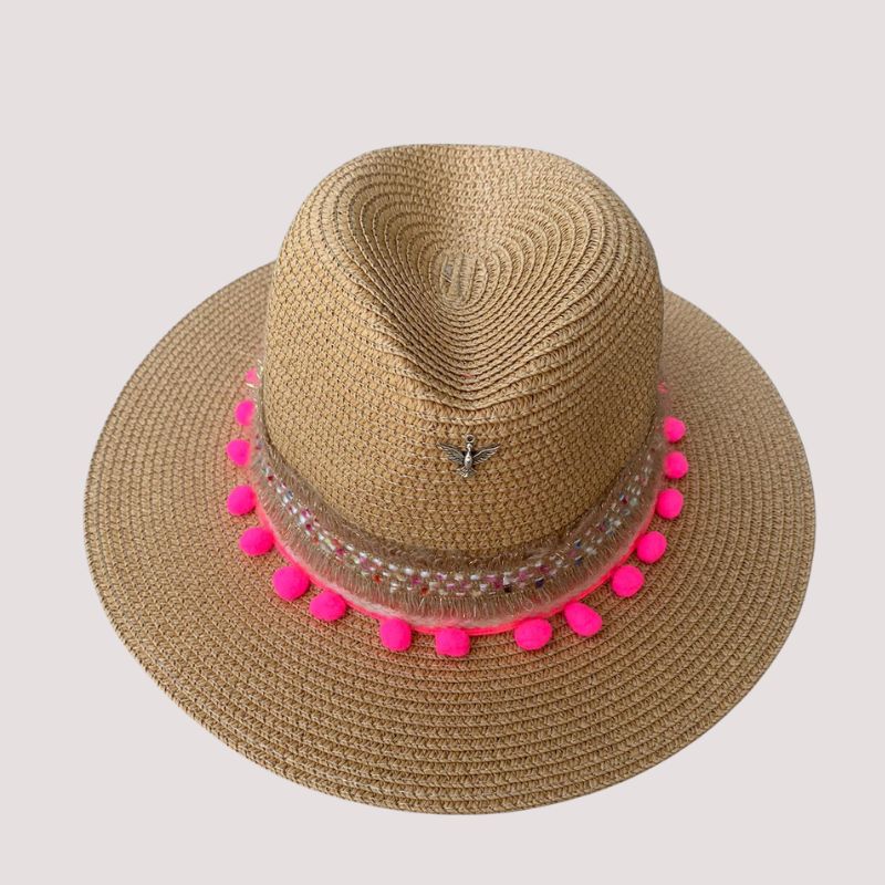 Papierhut mit pink Pompom Rand und Details 