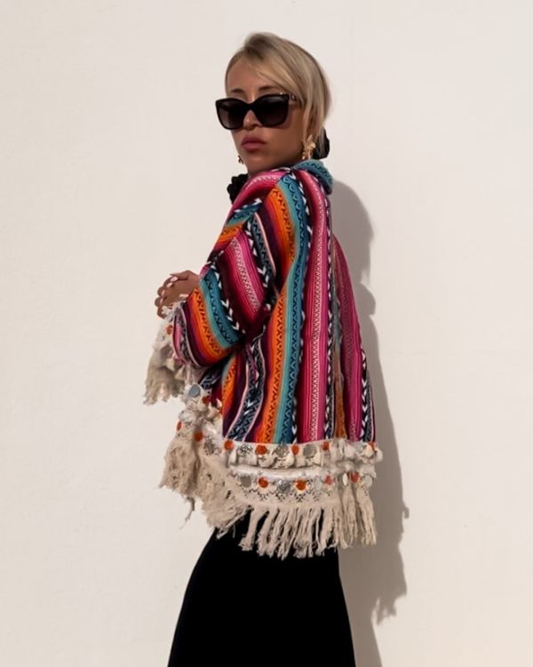 Handgemachte Boho Hippie Jacke aus Indien - Farbige Jacke mit Fransen 