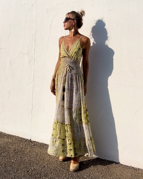 Bodenlanges Damen Sommerkleid mit Paisley Muster und goldenen Details - Bohemian Hippie Kleider online kaufen
