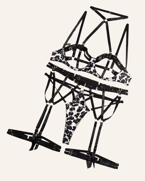Verführerisches Dessous in Schwarz mit Leoparden-Details
