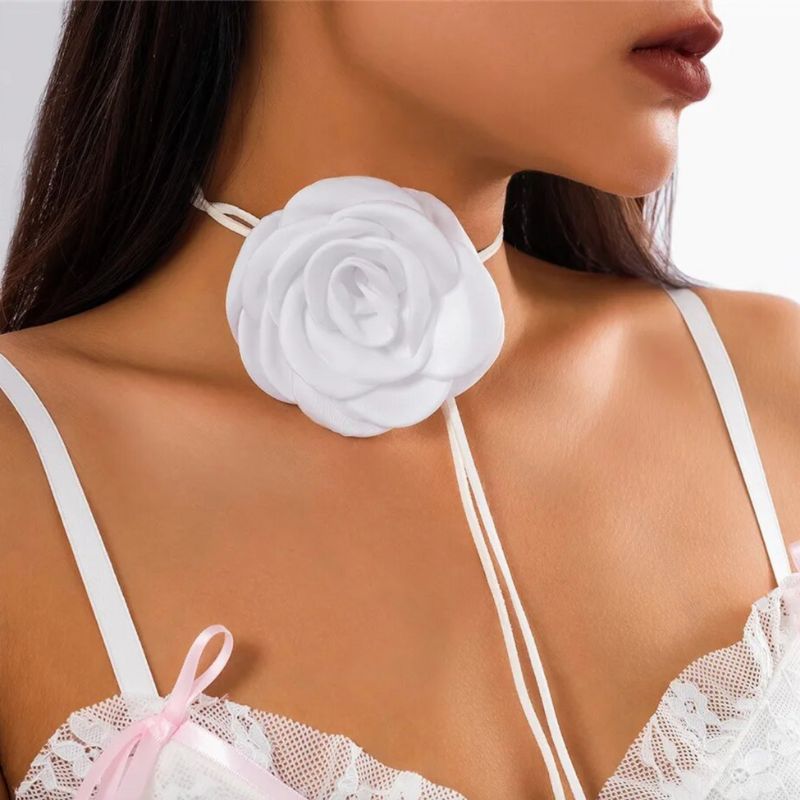 Rosen Choker The Elegante Rose