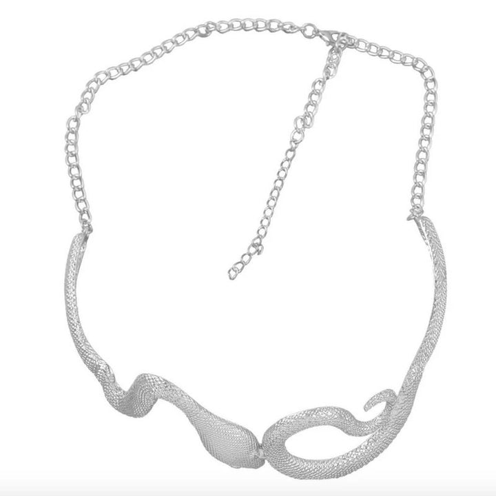 Silberne Choker Halskette mit großem Schlangensymbol