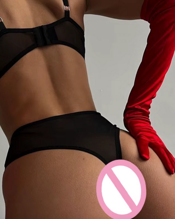 Bondage-inspirierte Damenunterwäsche mit Cut-Outs