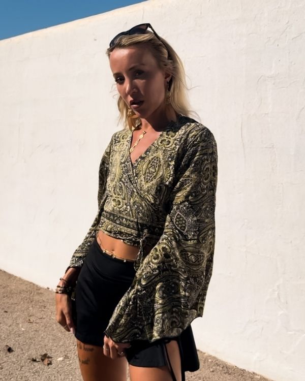 Damen Boho Chic Wickel Bluse in schwarz-grün mit Paisley Prints