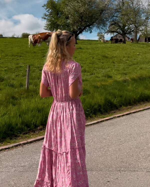 Langes Hippie-Kleid für Frühling und Sommer