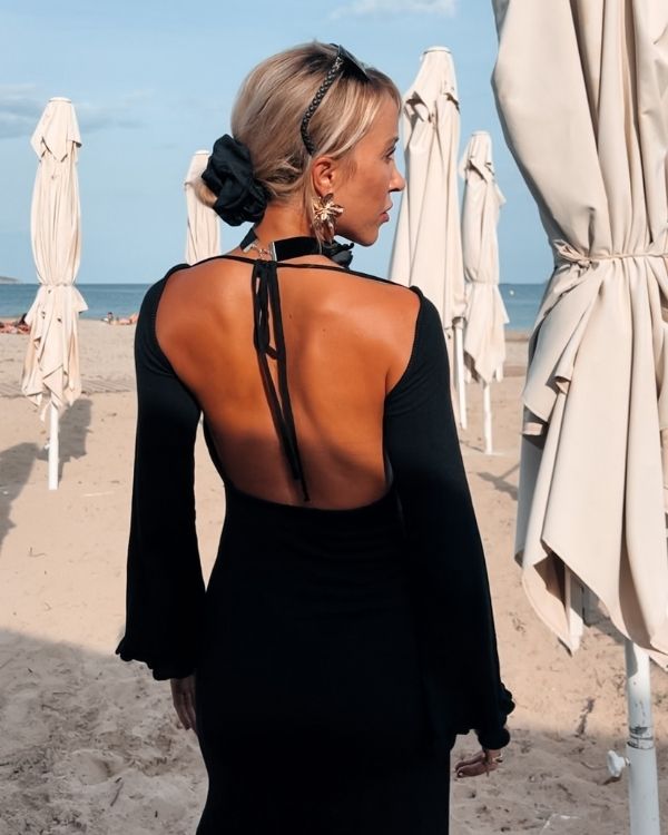 Rückenfreies langes schwarzes Kleid - Herbst Kleid mit offenem Rücken 