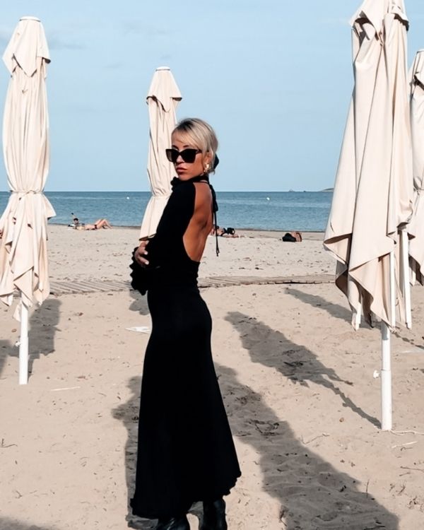 schwarzes Jersey Damen Kleid mit offenem Rücken