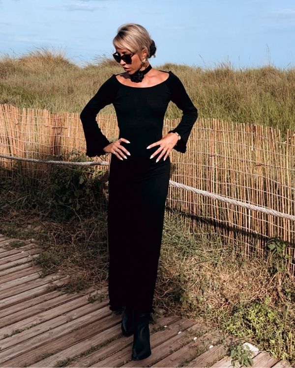 elegantes langes Damen Herb Kleid in schwarz mit offenem Rücken und zum binden am Rücken 
