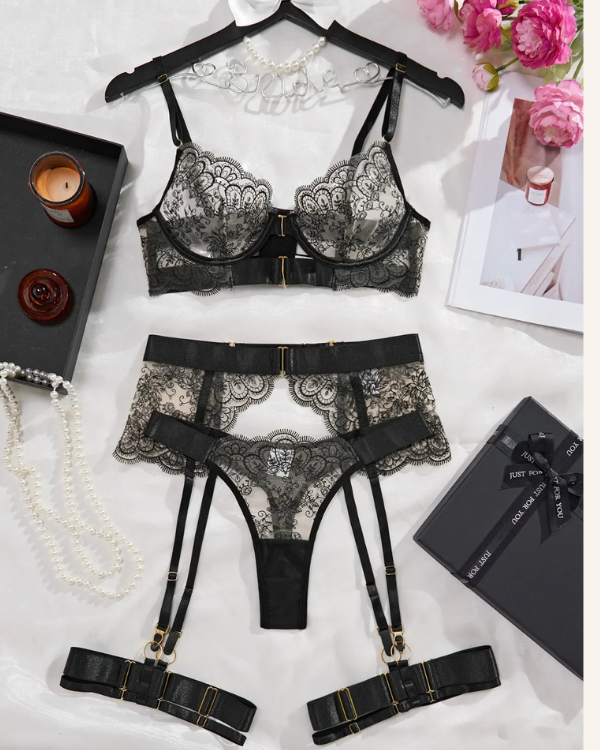 BH und Slip Set mit Strapsen schwarz 