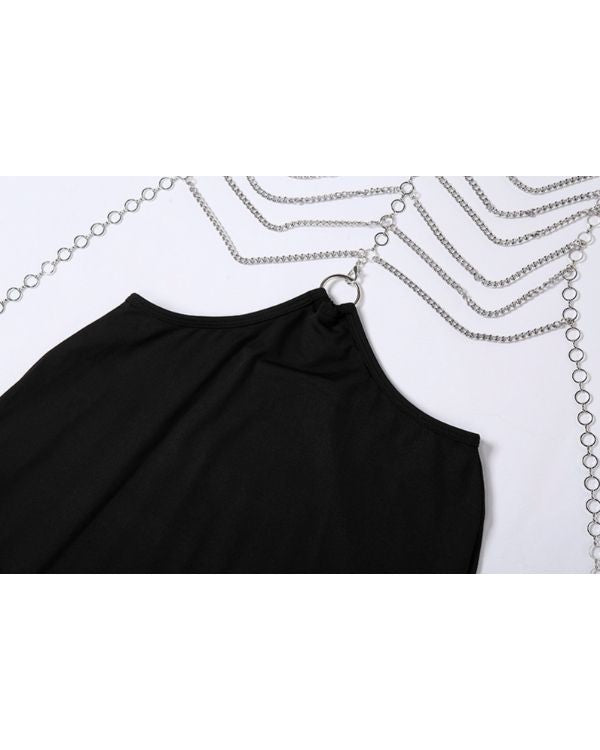 Kleid mit feinen Gliederketten und Kreisen 