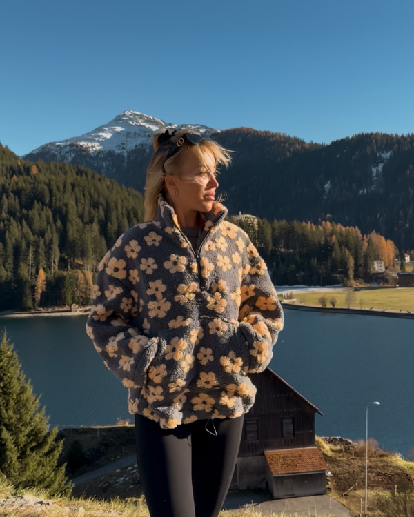 Flauschiger Winterpullover mit Blumen | Fleece Pullover mit Kragen und Zipper auf der Vorderseite 