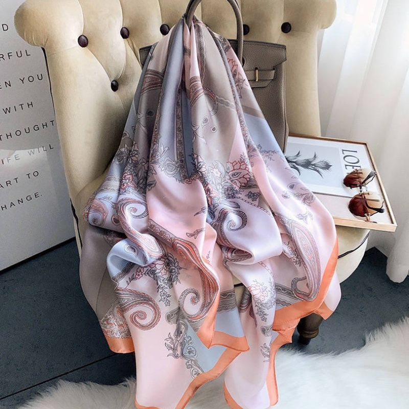 Rosa Hellblau Foulard Tuch aus Polyester Satin mit Paisley Floral Print