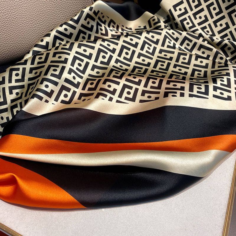 Multifunktionales Foulard Tuch mit breiten Rändern - Satin Schal in orange-dunkelblau gemischt
