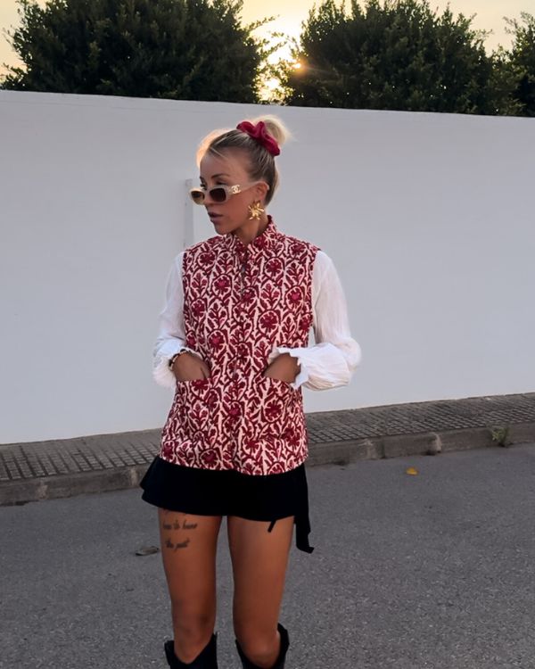Rote Paisley Damen Wendeweste mit Blumen Muster 