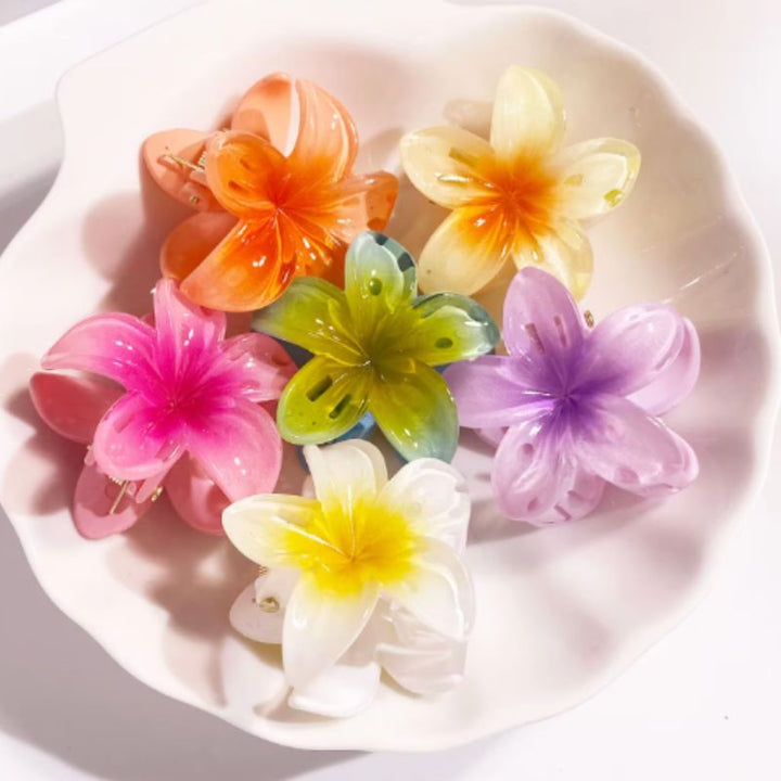 Kleine Haarklammern im Blumen Lotus Design in vielen Farben erhältlich 
