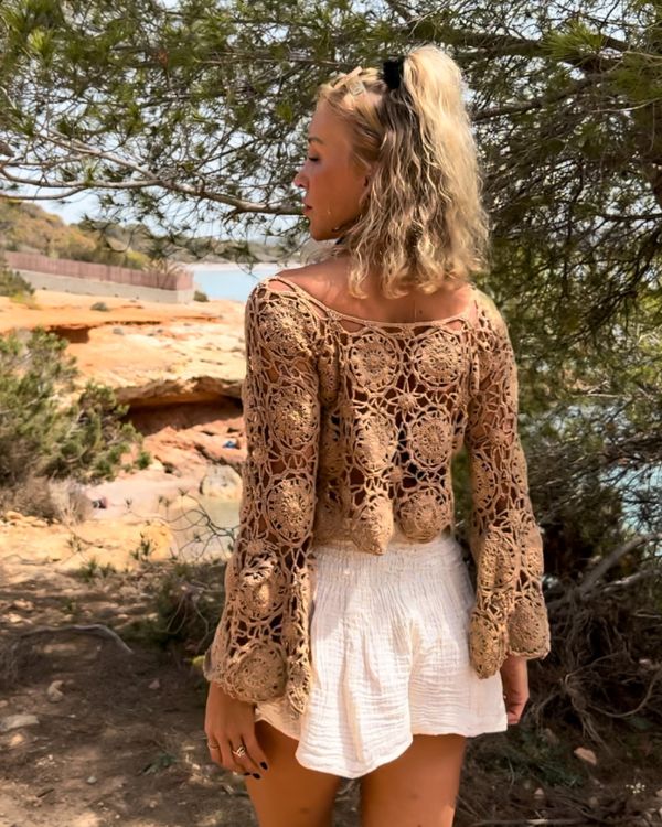 handgemachtes Crochet Blumen Häkel langarm Shirt im Boho Style