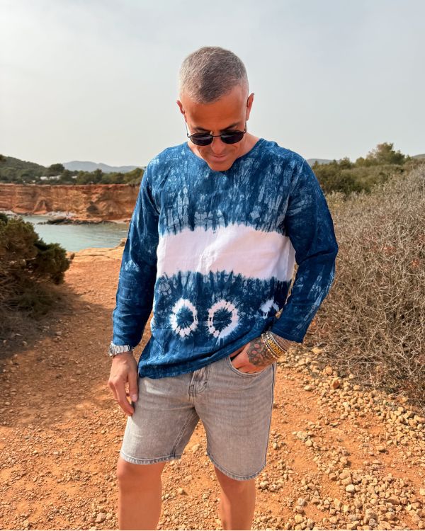 Männer Batik Tie Dye Shirt in Indigo blau-weiss und mit langen Ärmeln 