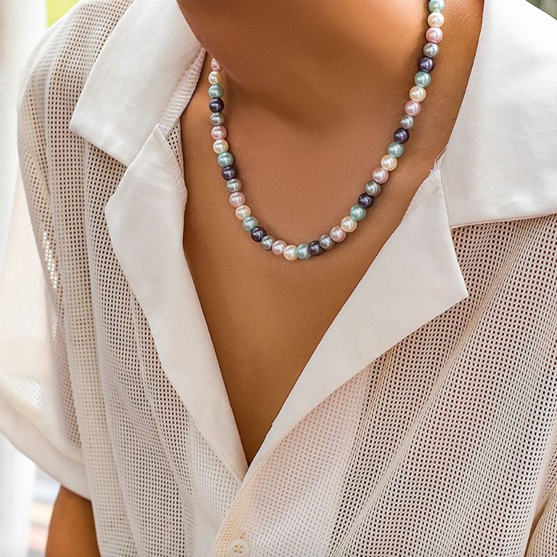 Farbige Perlen Halskette für Männer aus Kunstperlen in diversen Farben 