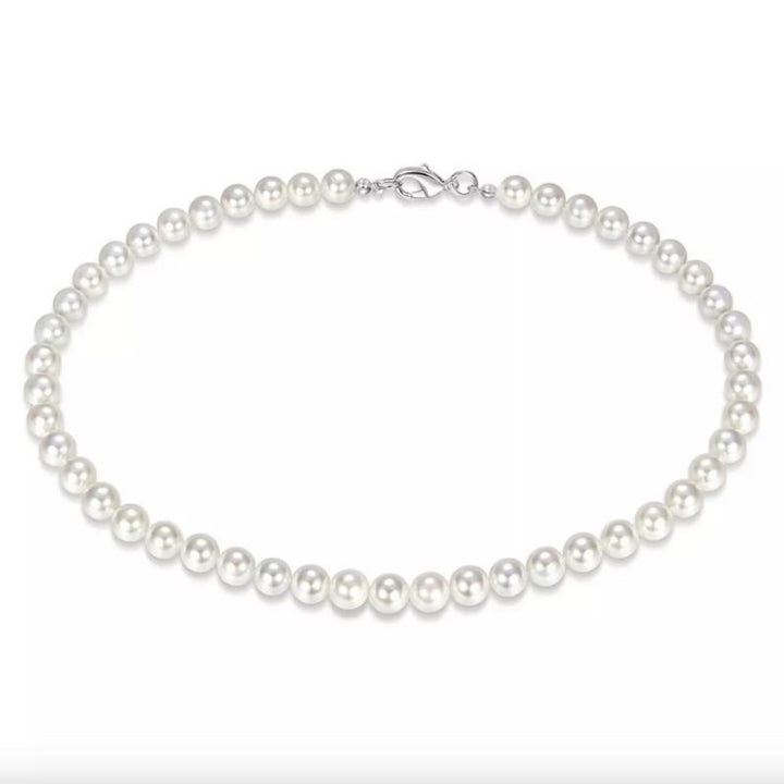 Weisse Perlen Halskette aus Kunstperlen - Setze ein Statement 