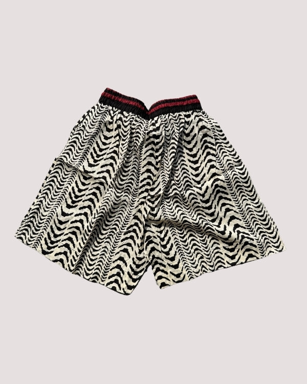 Stillvolle Herren Boho Hose kurz - perfekt für warme Sommertage 