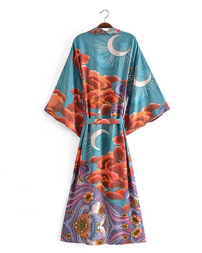 Trendiger Kimono in türkisfarbenem Stoff mit subtilen Orange- und Violett-Akzenten