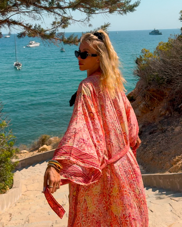 Fuego Floral Kimono Damen Sommer Look Ibiza