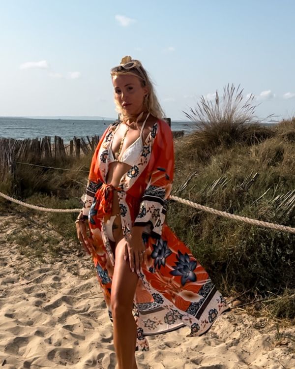 Stillvoller langer weicher Damen Kimono in orange Tönen mit Flamingo Motiv