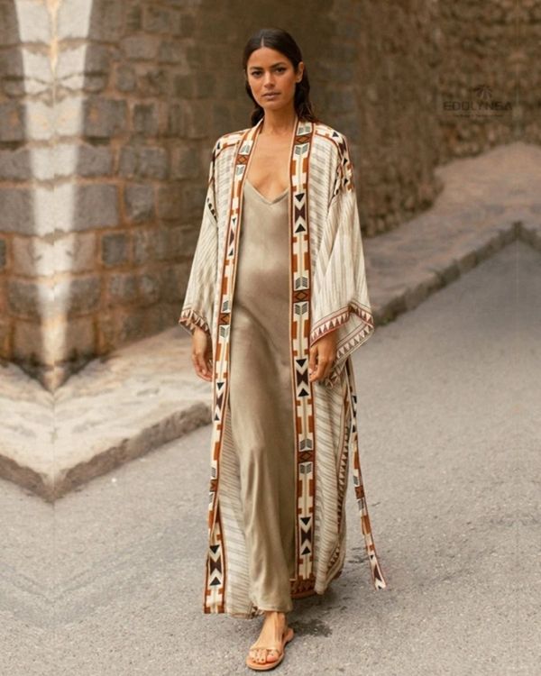 Vielseitiger Boho Kimono perfekt für Strandtage und Festivals