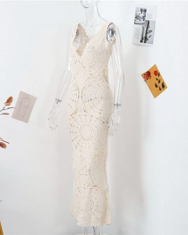 Sommerliches elegantes Boho Damen Kleid bodenlang und mit Crochet Muster
