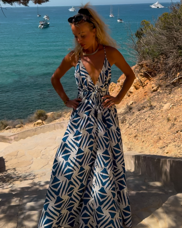 Blau-weisses Maxi Sommerkleid mit offenem Rücken - Boho Ibiza Dress 