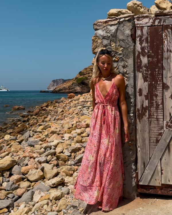 Romantisches Kleid für Sommerabende